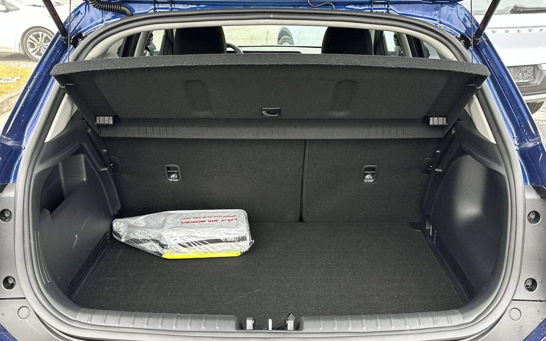 Notranja slika - KIA Stonic - 1.0 T-GDi Pulse DCT - 11