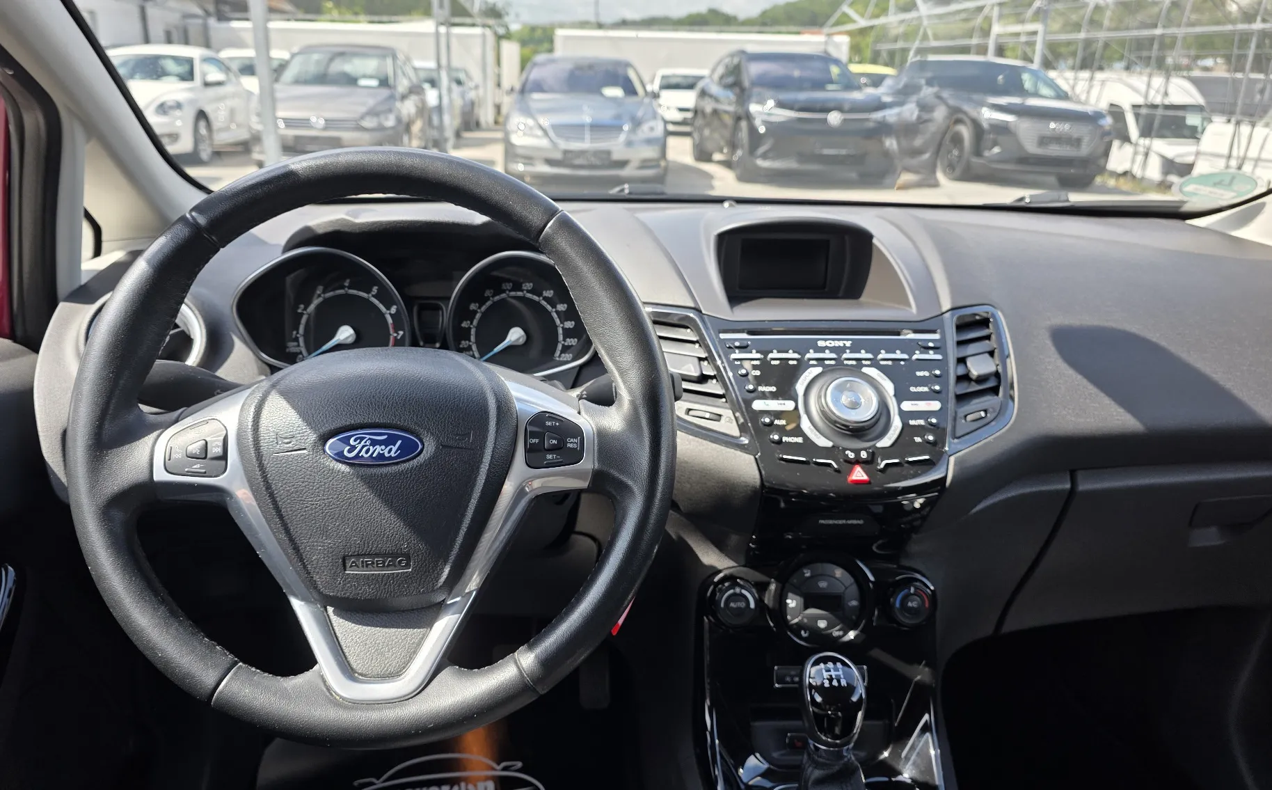Zunanja slika - Ford Fiesta - 1,0 Ecoboost Titanium 1.LAST TEMP PDC KLIMA - 8