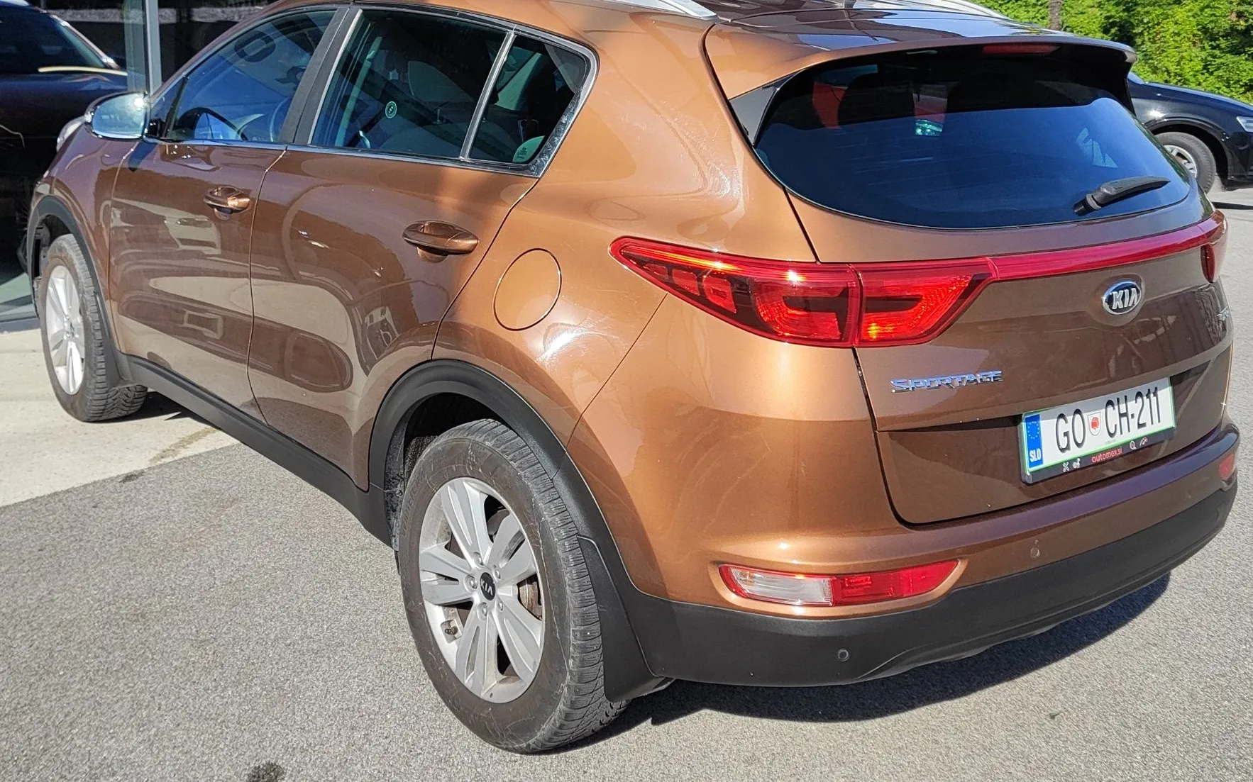 Zunanja slika - KIA Sportage - 2WD 1.7 CRDI City - 11
