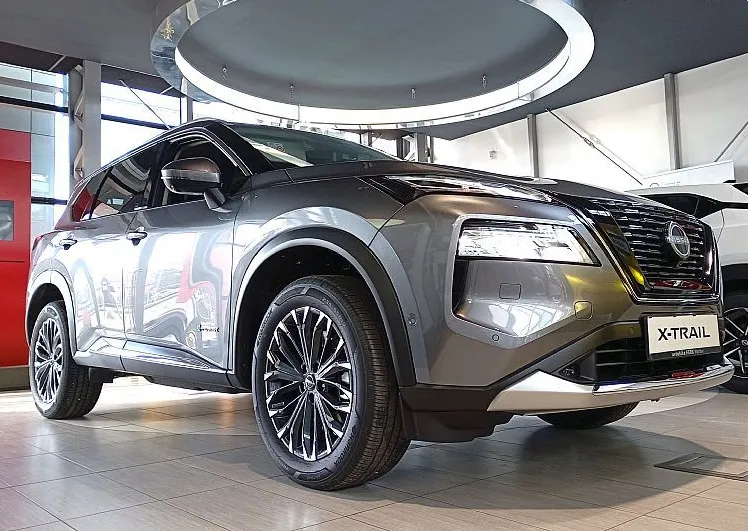 Zunanja slika - Nissan X-Trail - 1.5 HEV E-4ORCE 4wd 213hp TEKNA - 7