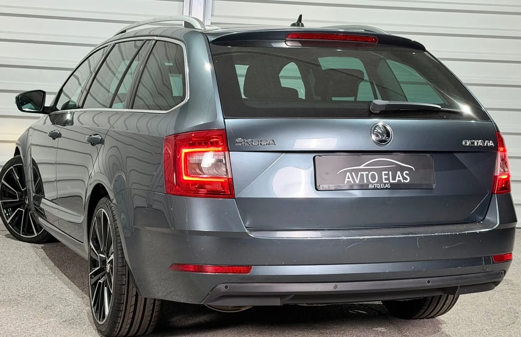 Zunanja slika - Škoda Octavia - 2.0 TDI - 110KW - DSG - PDC - NAVI ... - 4