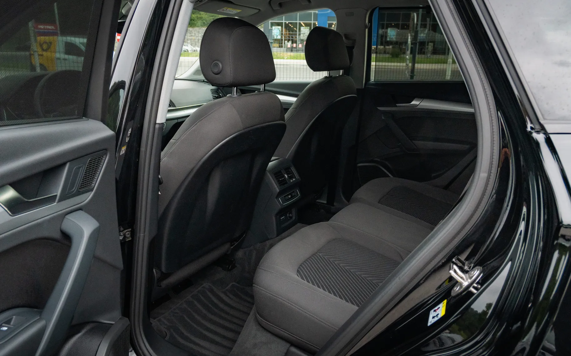 Notranja slika - Audi - Q5 Sportback quattro 40 TDI S line S tronic - 8