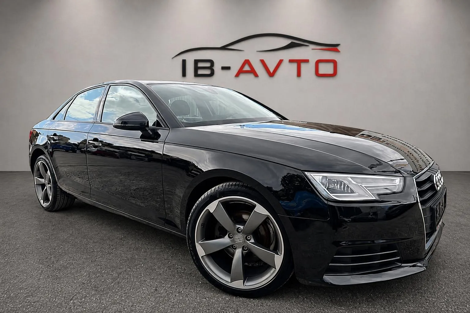 Zunanja slika - Audi A4 - 2.0 TDI  Basis - 2
