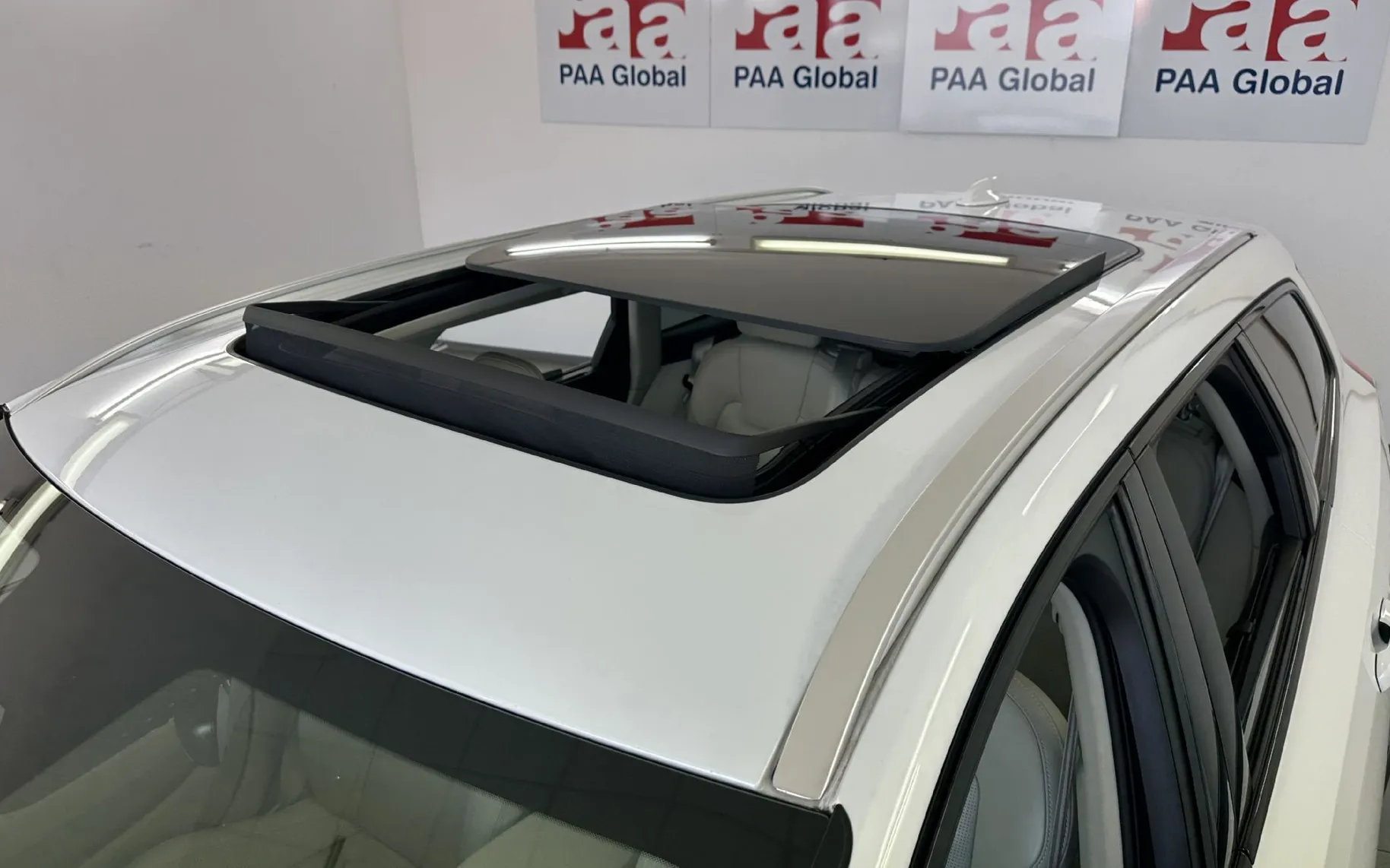 Notranja slika - Volvo V90 Cross Country - 2.0 B4 D Ultimate AWD.KAMERA.LED.PANORAMA - 8