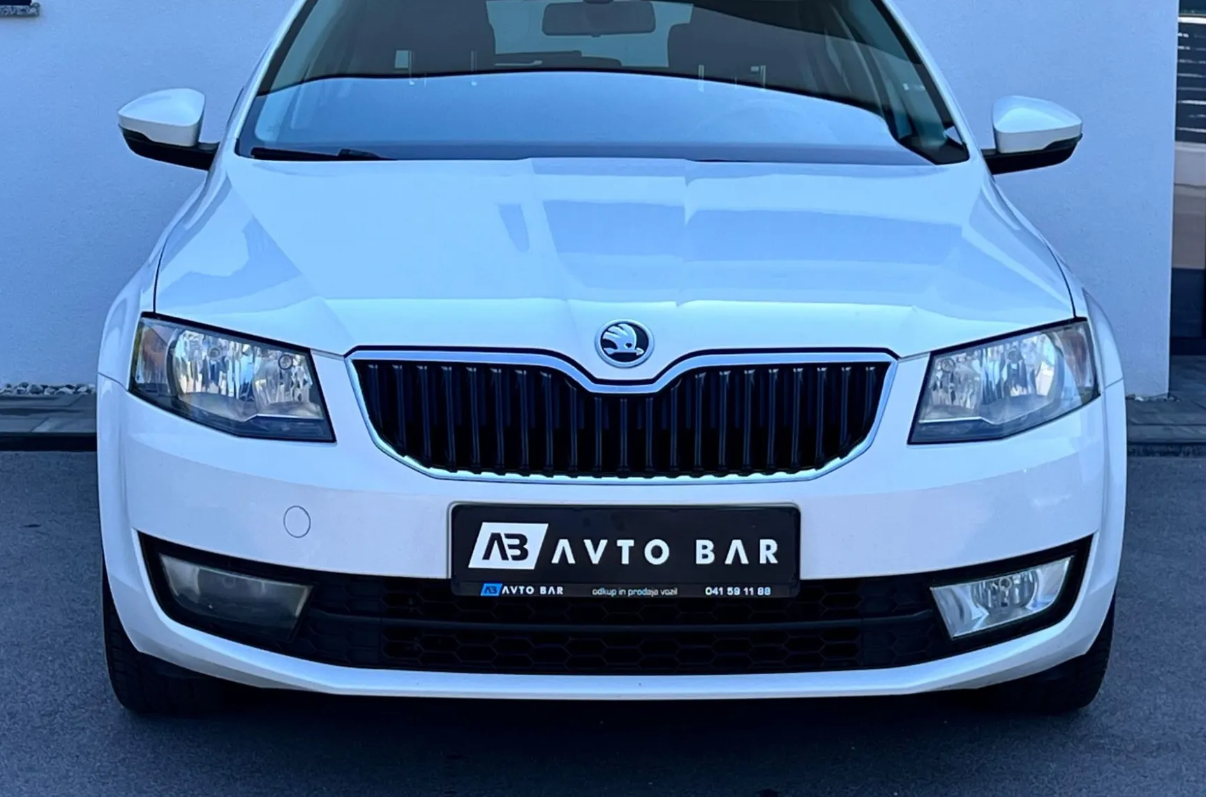 Zunanja slika - Škoda Octavia - 1.2 TSI+1.LAST+SLO+ALU+PDC - 2