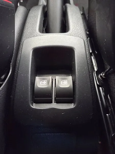 Zunanja slika - Dacia Sandero - Stepway 0.9 TCe 90 Ambiance 1.LASTNIK SLO.POREKLO - 14