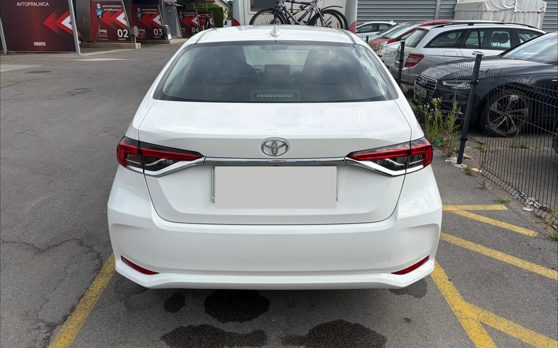 Zunanja slika - Toyota Corolla - 1,6 VVT-i Luna - 3