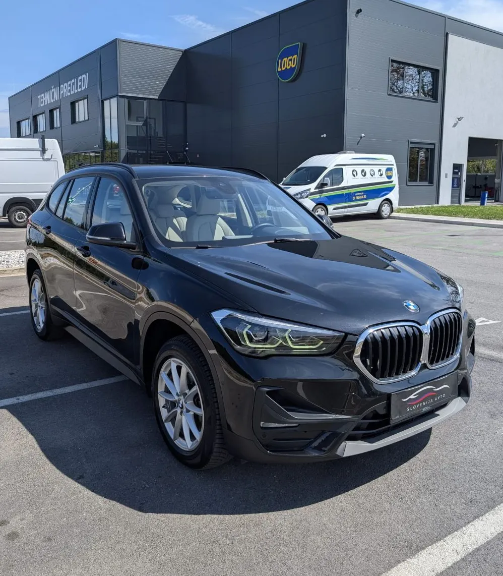 Zunanja slika - BMW X1 - serija : 18d Advantage|BeigeUSNJE|navi|AC|fulLED|2xPDC - 2