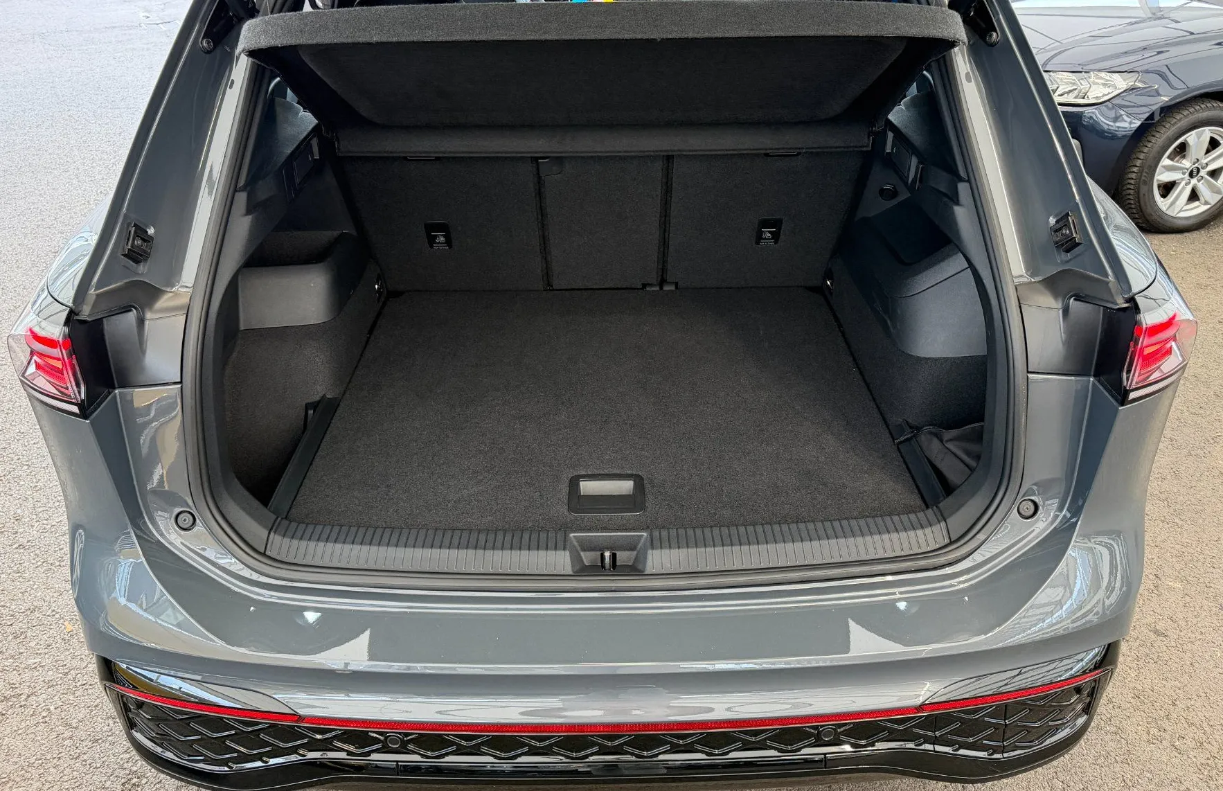 Zunanja slika - Volkswagen Tiguan - 4JOY 1.5 eTSI DSG SLO 1.Lastnik-PANORAMA-GARANCIJA - 12
