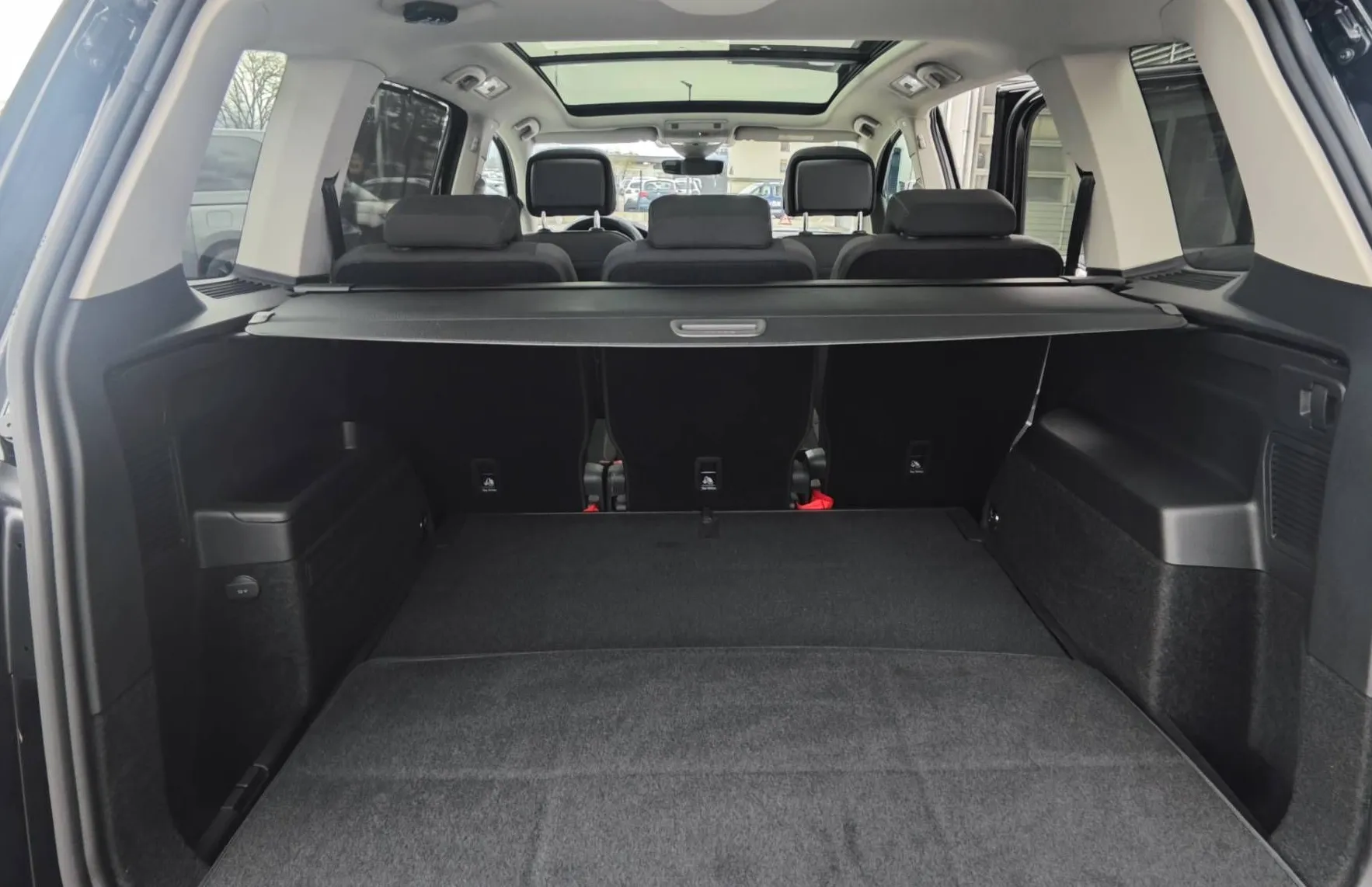 Zunanja slika - Volkswagen Touran - 2.0 TDI 4 ALL |PANORAMA|NAVI|FULL LED| - 18