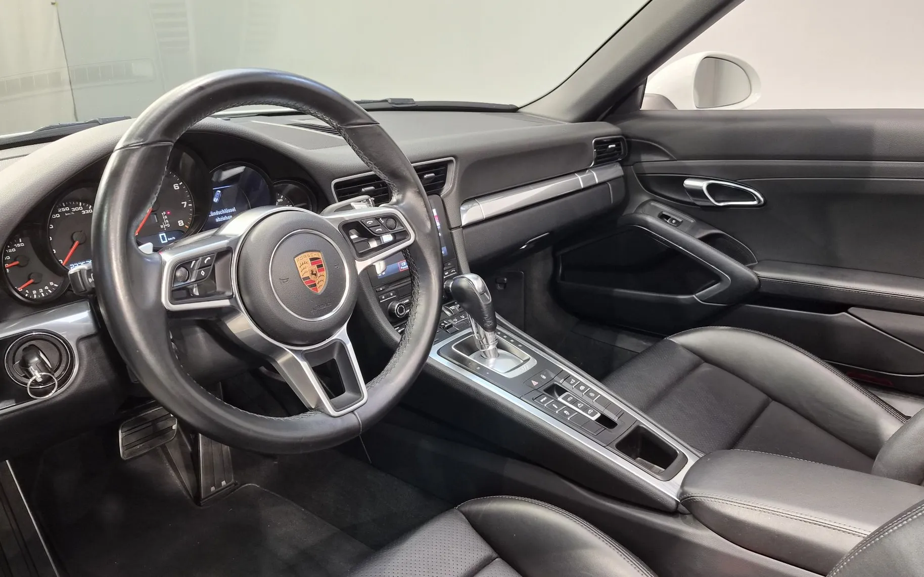 Zunanja slika - Porsche 911 Cabriolet - Carrera Approved PDK XENON NAVI BOSS SPORT IZPUH - 8