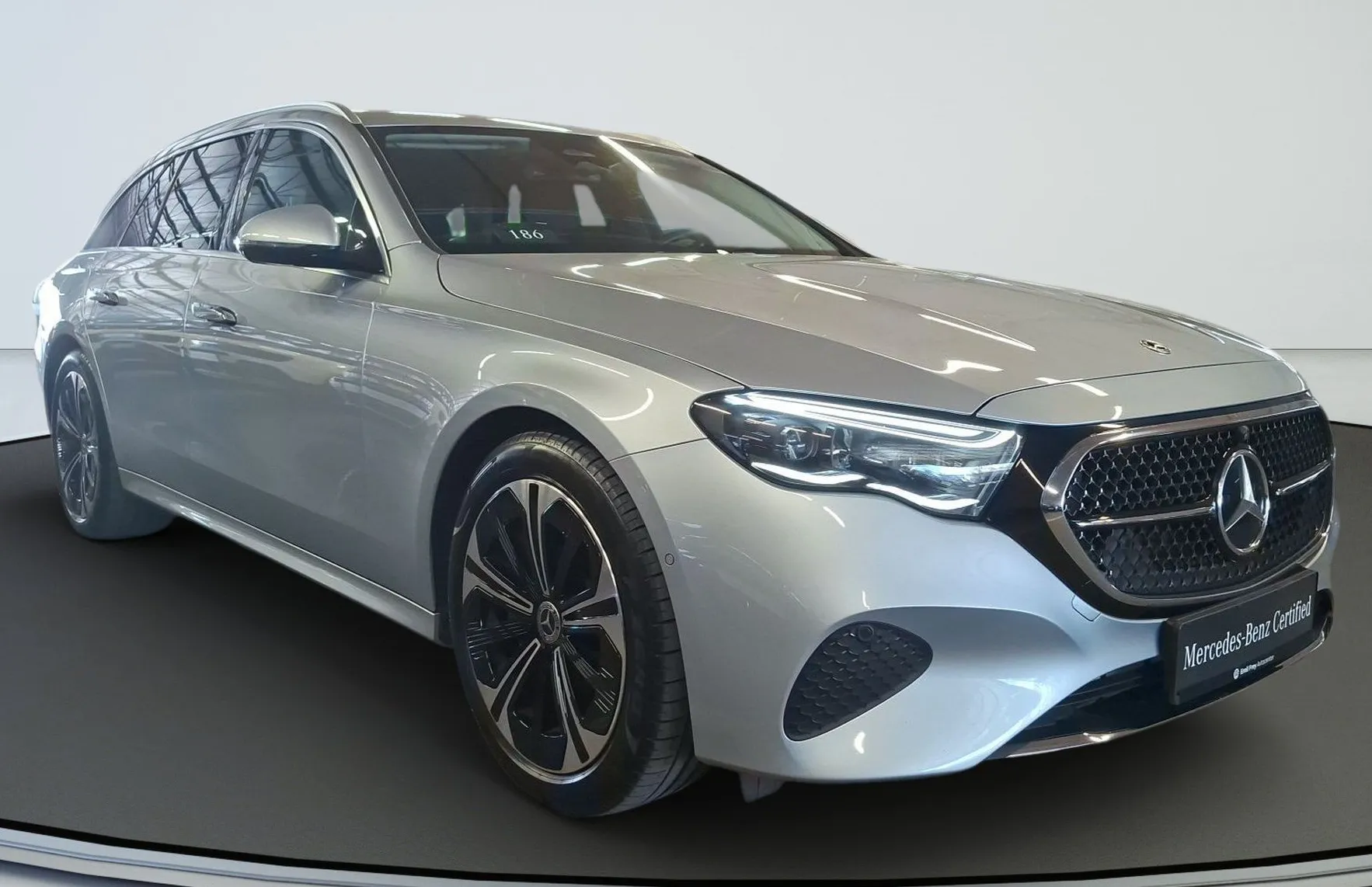 Zunanja slika - Mercedes-Benz E-Razred - E 300 e T Avantgarde Avt. - 2