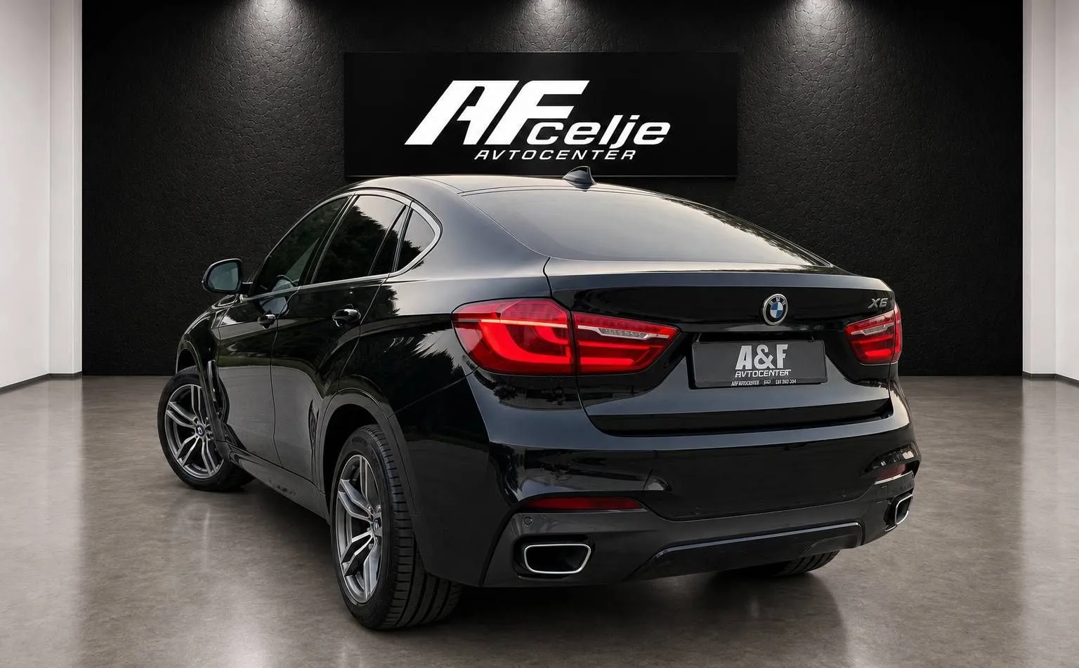 Notranja slika - BMW serija X6: - 3.0XD-M PAKET-DIGITALNI ŠTEVCI-1. LASTNIK-KAMERA - 7