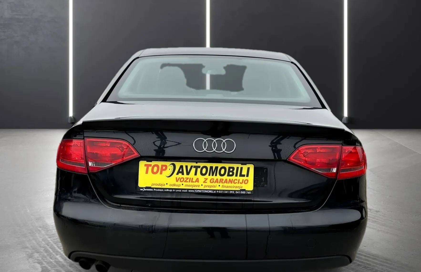 Zunanja slika - Audi A4 - 2.0 TDI SLOVENSKI BI-XENON TEMPOMAT PDC MEGLENKE . - 6