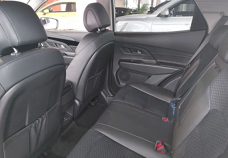 Zunanja slika - SsangYong Korando - 1.5 T-GDi Style MT VEČ BARV - 8