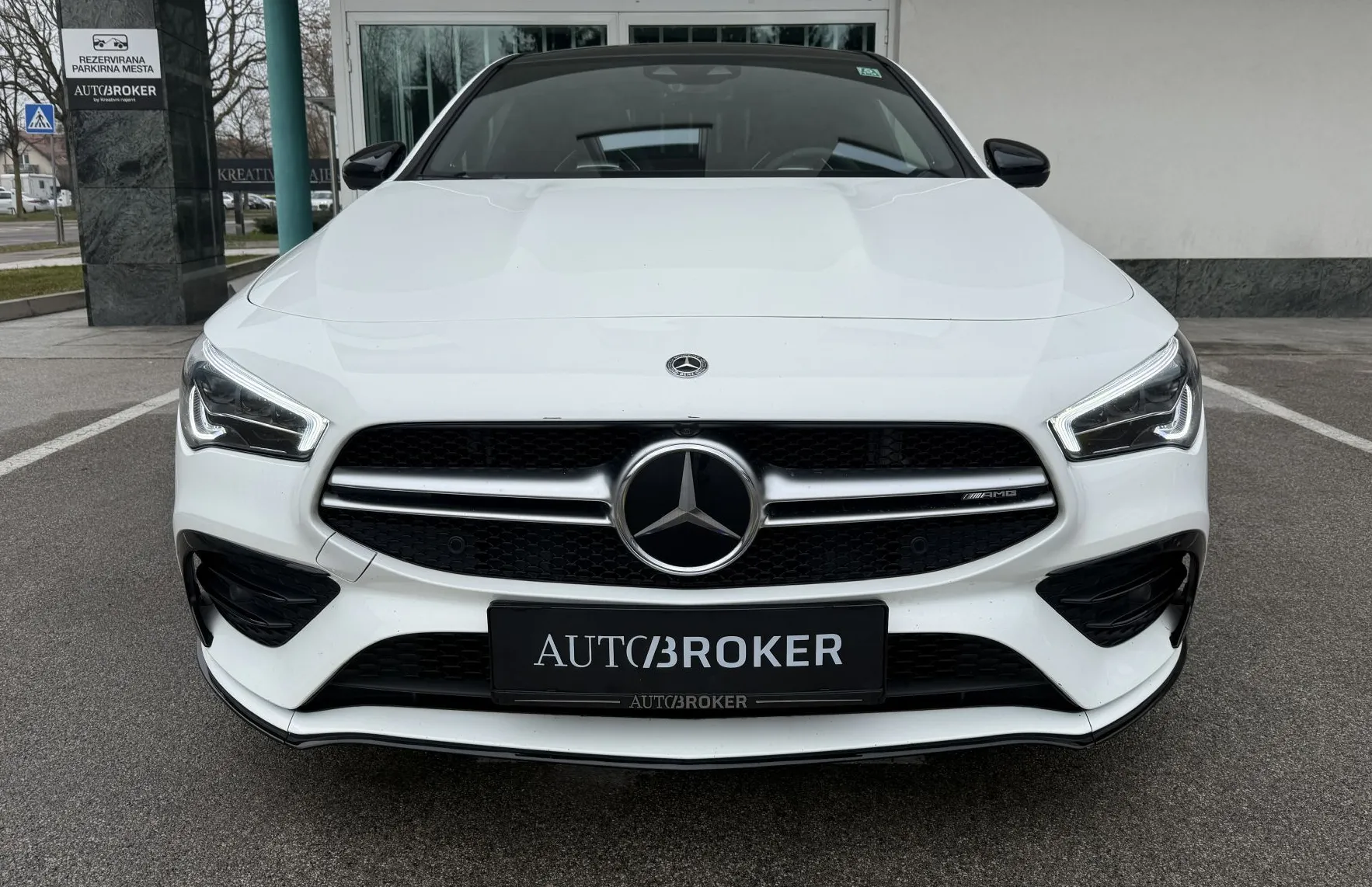 Zunanja slika - Mercedes-Benz CLA-Razred - CLA 35 AMG 4M Head-Up Burmester AMG Performance - 2