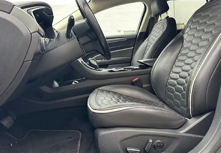 Zunanja slika - Ford Mondeo - 2.0 138 kW hibrid Aut. Vignale - Le 74.000 km - 9