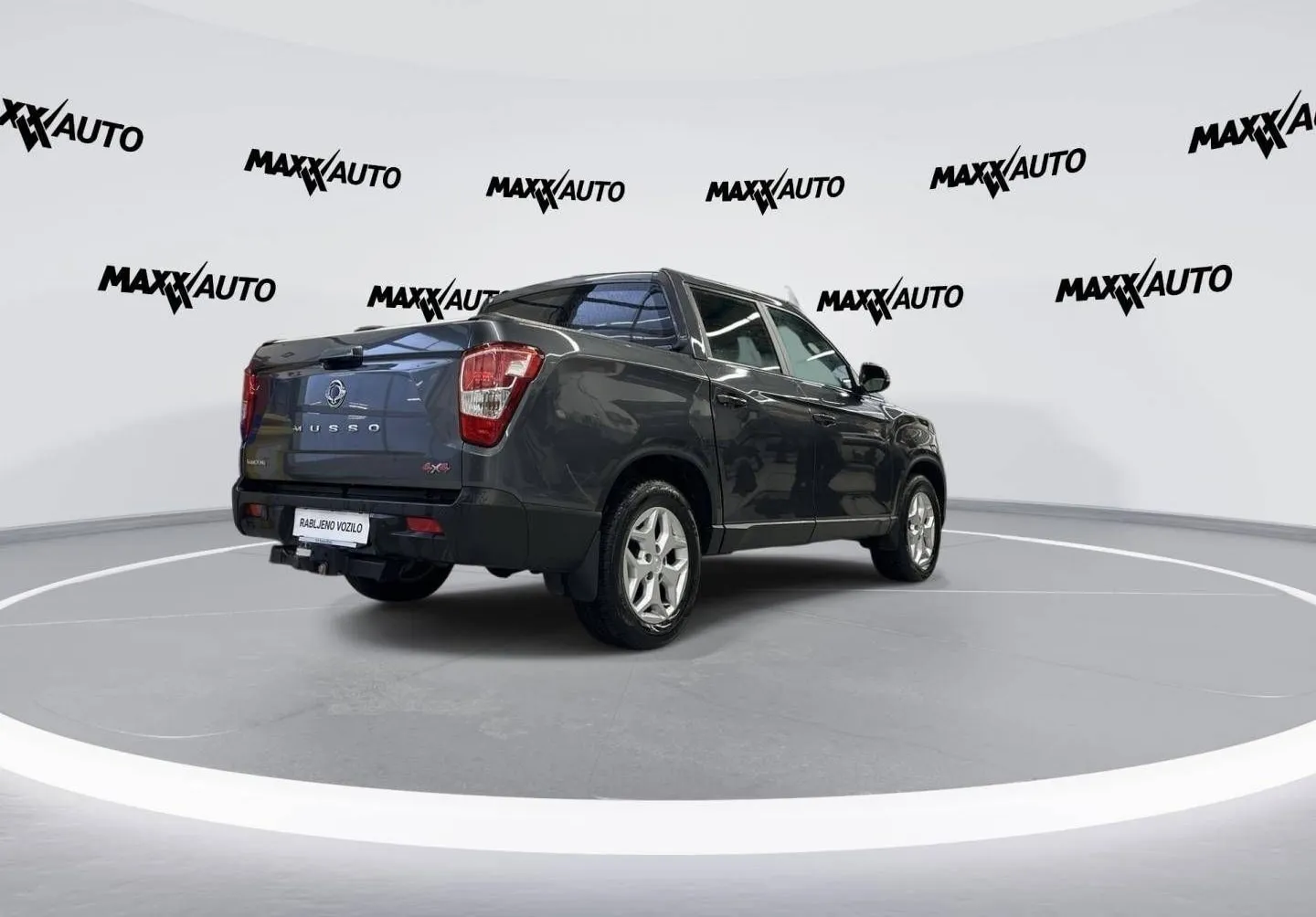 Zunanja slika - SsangYong Musso - VENTURE+ 4x4 AT Rolo + Kljuka - 5