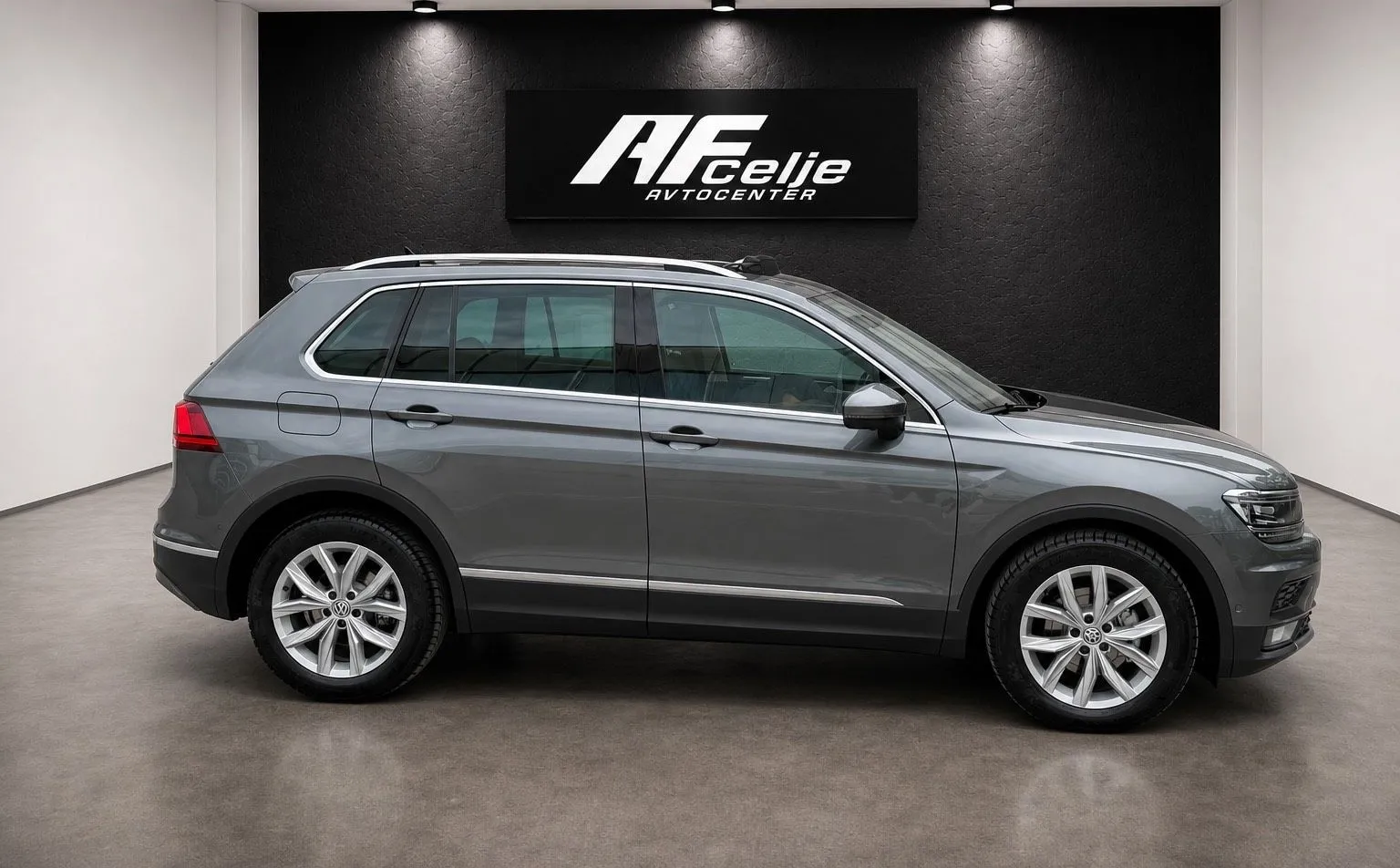 Zunanja slika - VW Tiguan - 2.0TDI-DSG-H LINE-VIRTUAL-PANORAMA-LIZING ZA TUJ - 4