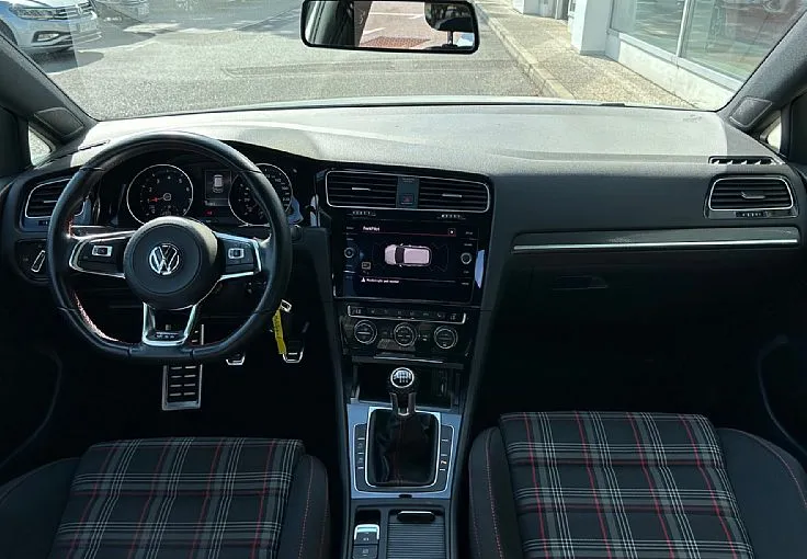 Zunanja slika - Volkswagen Golf - 2.0 GTI BMT - 7
