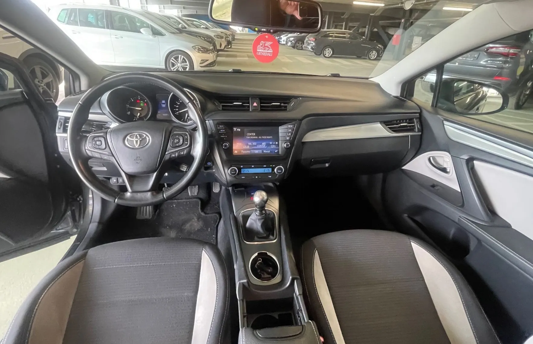 Zunanja slika - Toyota Avensis - 2.0 D-4D Luna - 11