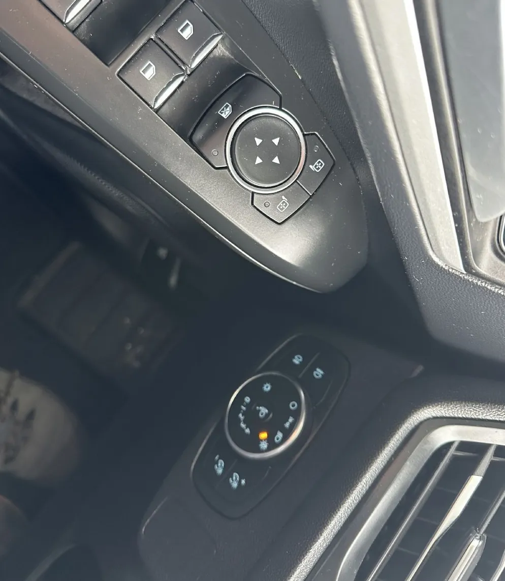 Zunanja slika - Ford Focus - Connect 1.5 EcoBlue 88KW.NEMŠKI+4GUME.KAMERA.LED - 12
