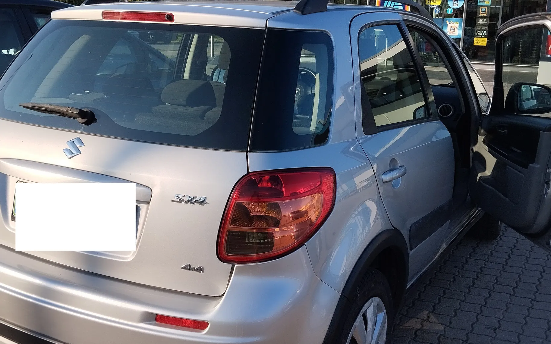 Zunanja slika - Suzuki SX4 - 4x4 1,6 Deluxe - 2