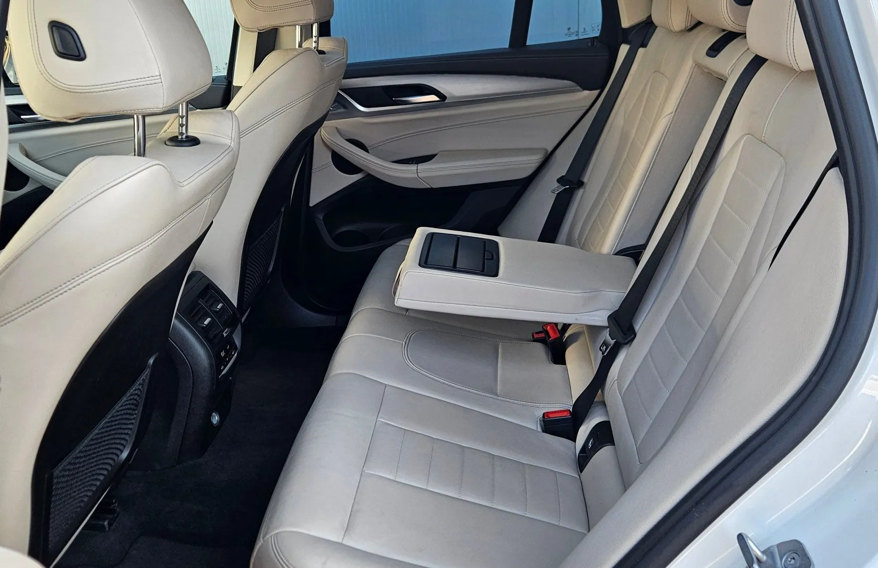 Zunanja slika - BMW X3 - serija : xDrive 30d Luxury Line Avt.+Led+ 20 Col +Met.bela - 15