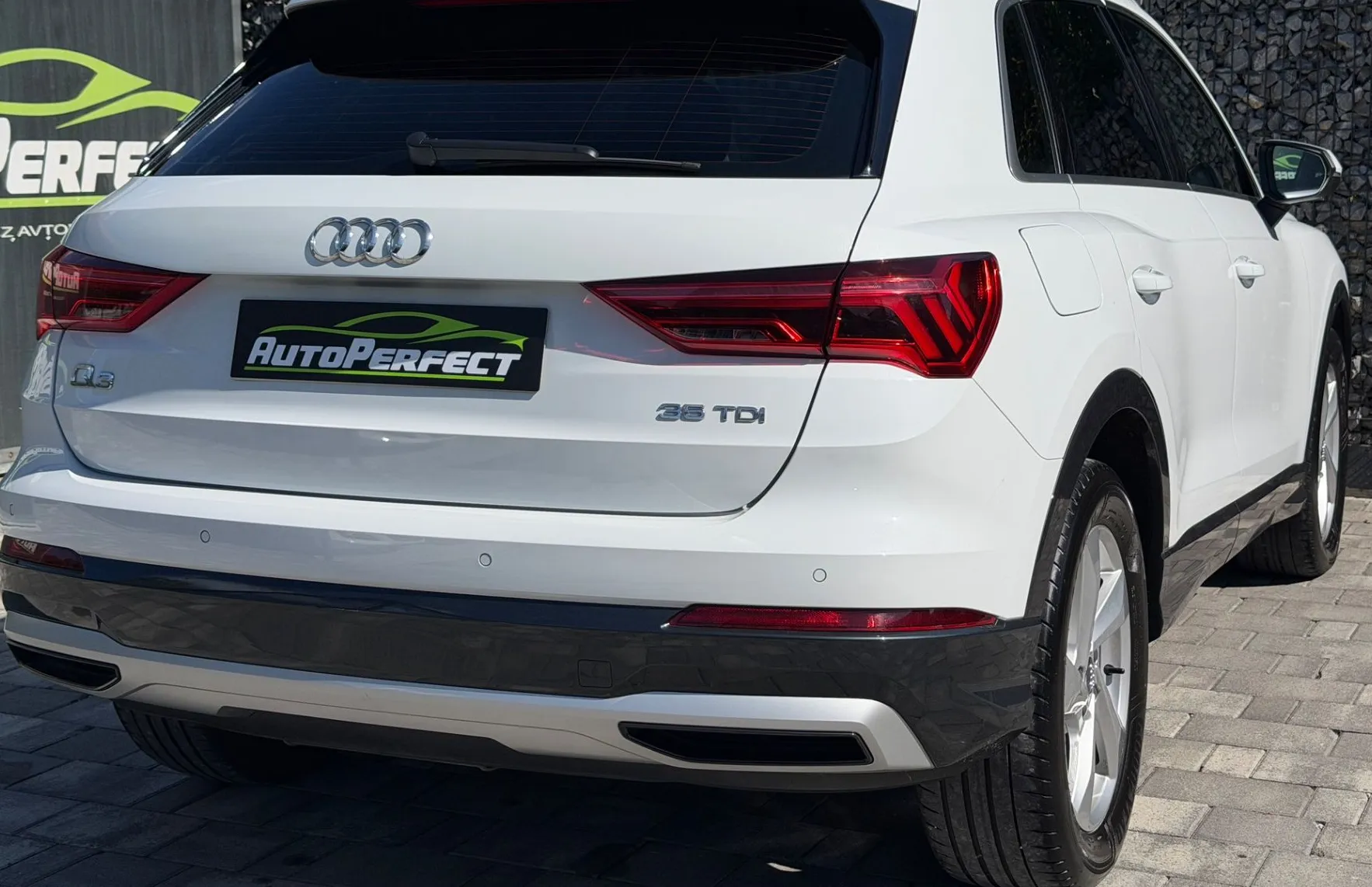 Zunanja slika - Audi Q3 - 35 TDI S tronic |VIRTUAL|KEYLESS|LED|LANE ASS.|F1 - 6