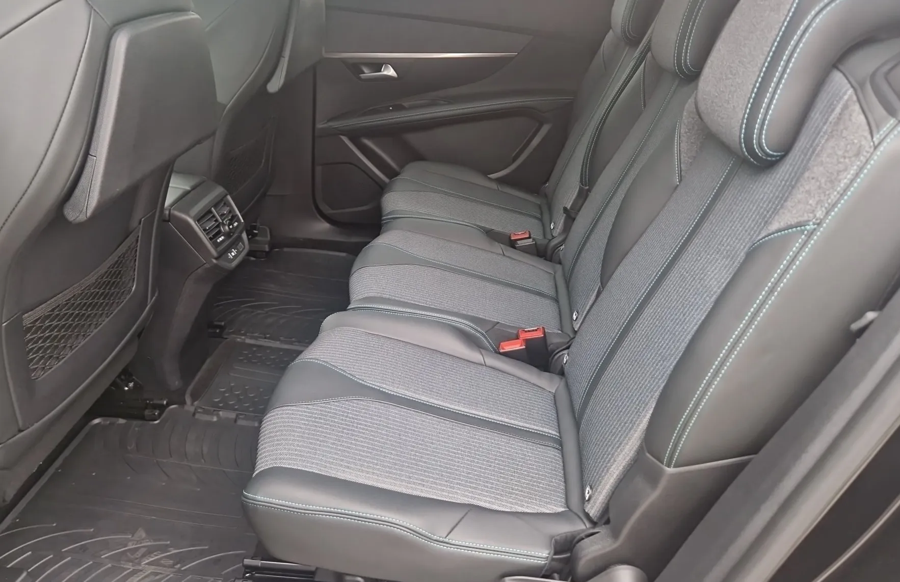 Zunanja slika - Peugeot 5008 - 1.2 PureTech 130 S S Allure Pack Avt. - 16
