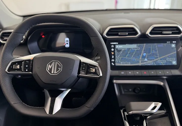 Zunanja slika - MG MG ZS - ZS 1.5L Hybrid Luxury + ZIMSKE GUME - 9