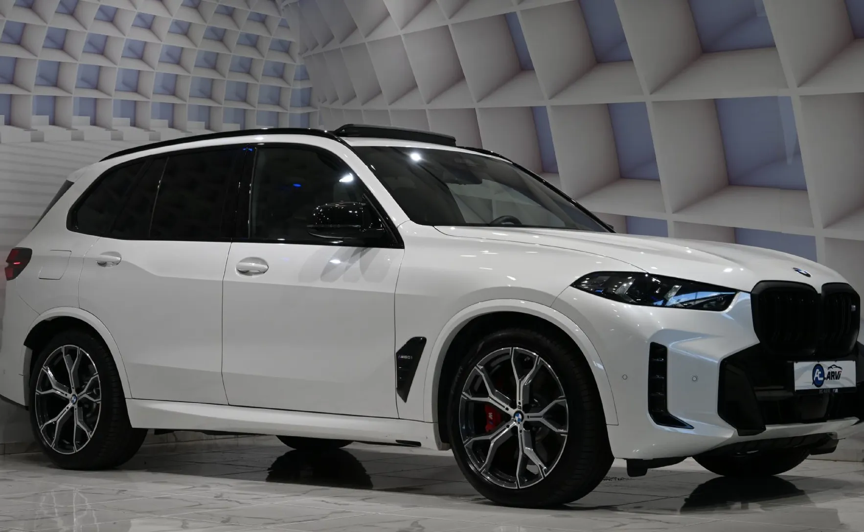 Zunanja slika - BMW X5 - serija : xDriveM60i .M.SPORT-ZRAČNO-KLJUKA-PANO-HUD-KEYLES - 7