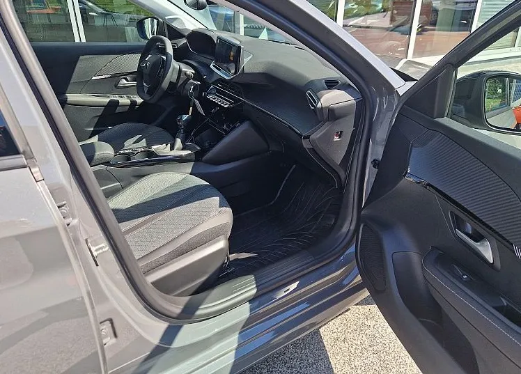 Zunanja slika - Peugeot 208 - ALLURE PureTech 100 - 7 LET JAMSTVA - 10