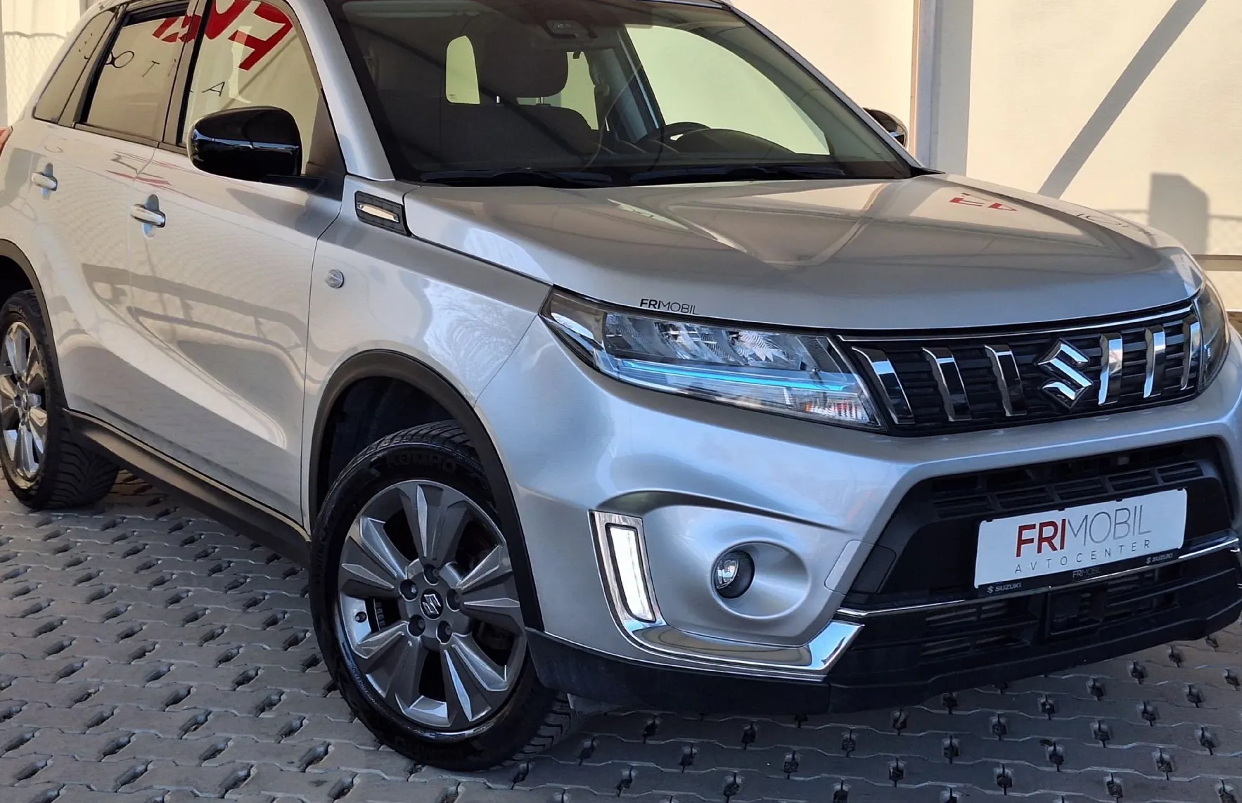Zunanja slika - Suzuki Vitara - 1.4 BOOSTERJET HYBRID PREMIUM ALLGRIP - 2