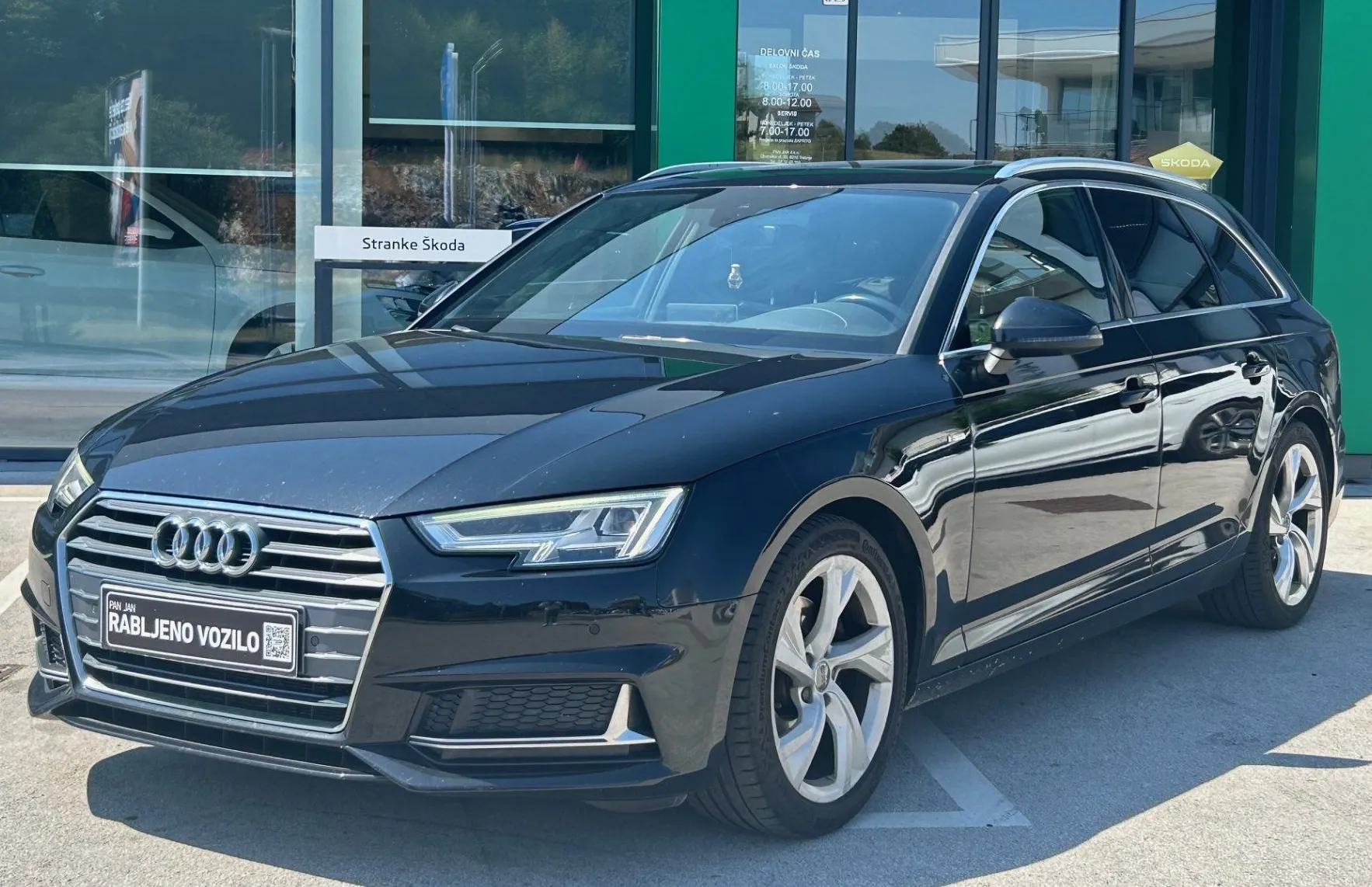 Zunanja slika - Audi A4 - Avant 35 TDI Sport S - Line  S tronic - 1