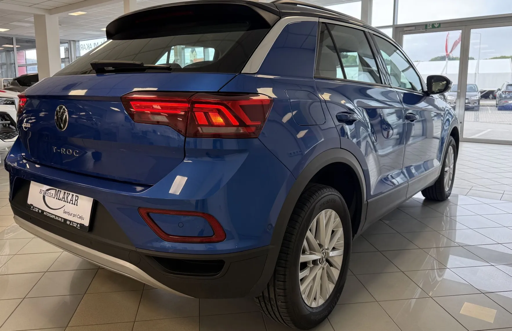 Zunanja slika - VW T-Roc - 1.5 TSI BMT Style DSG -1.LASTNIK-VIRTUAL-ACC- - 7