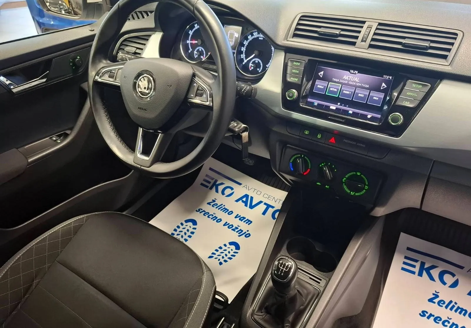 Notranja slika - Škoda Fabia - Combi 1.0 TSI 70kW FUL LED-PDC-SLO-1LASTNIK-... - 12