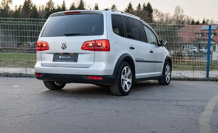 Zunanja slika - VW Touran - 1.6 TDI Cross - 5