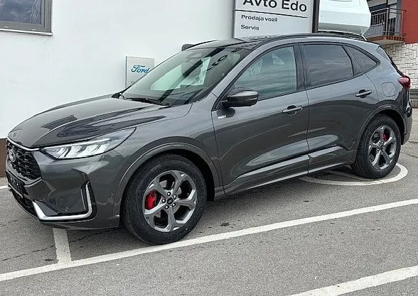 Zunanja slika - Ford Kuga - St-Line X 1.5 EcoBoost 186KM - 2