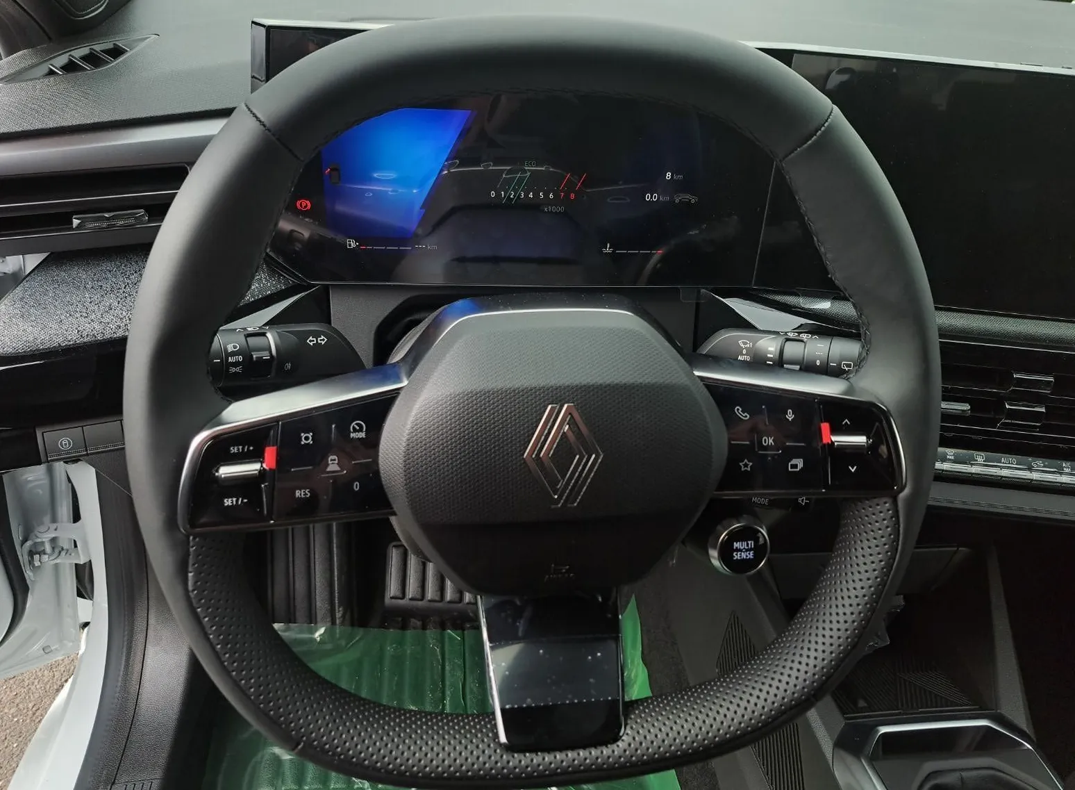 Zunanja slika - Renault Clio - techno TCE 115 - 6