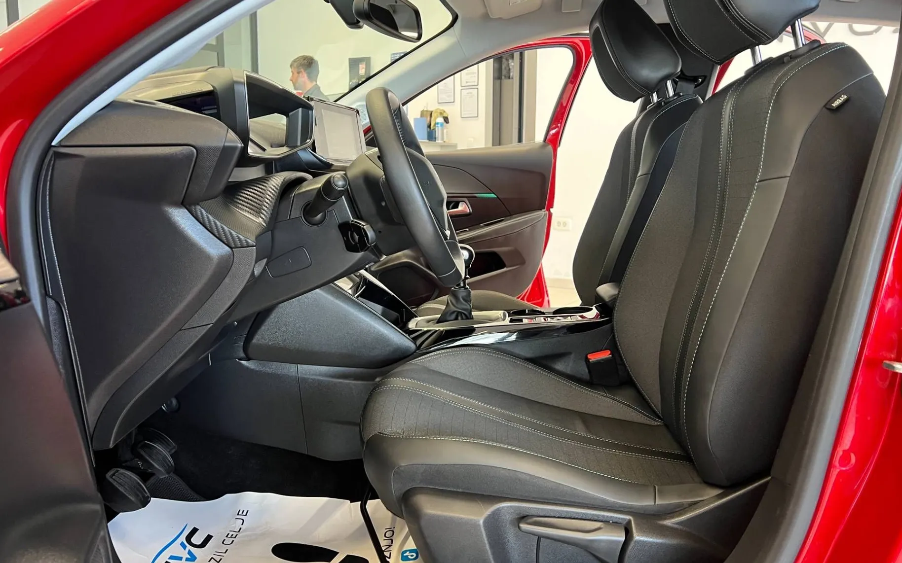 Zunanja slika - Peugeot 208 - 1.2-ALLURE-FULL-LED-KAM-VIRTUAL-KEYLESS-LINE-ASS - 8