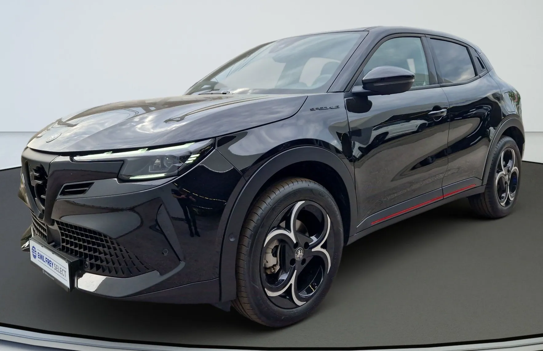 Zunanja slika - Alfa Romeo Junior - Ibrida 1.2 Speciale E-DCT6 MHEV 145 KM - 2