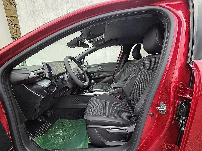 Zunanja slika - Renault Clio - 6 Techno TCE 115 2026+Paket Zima - 8