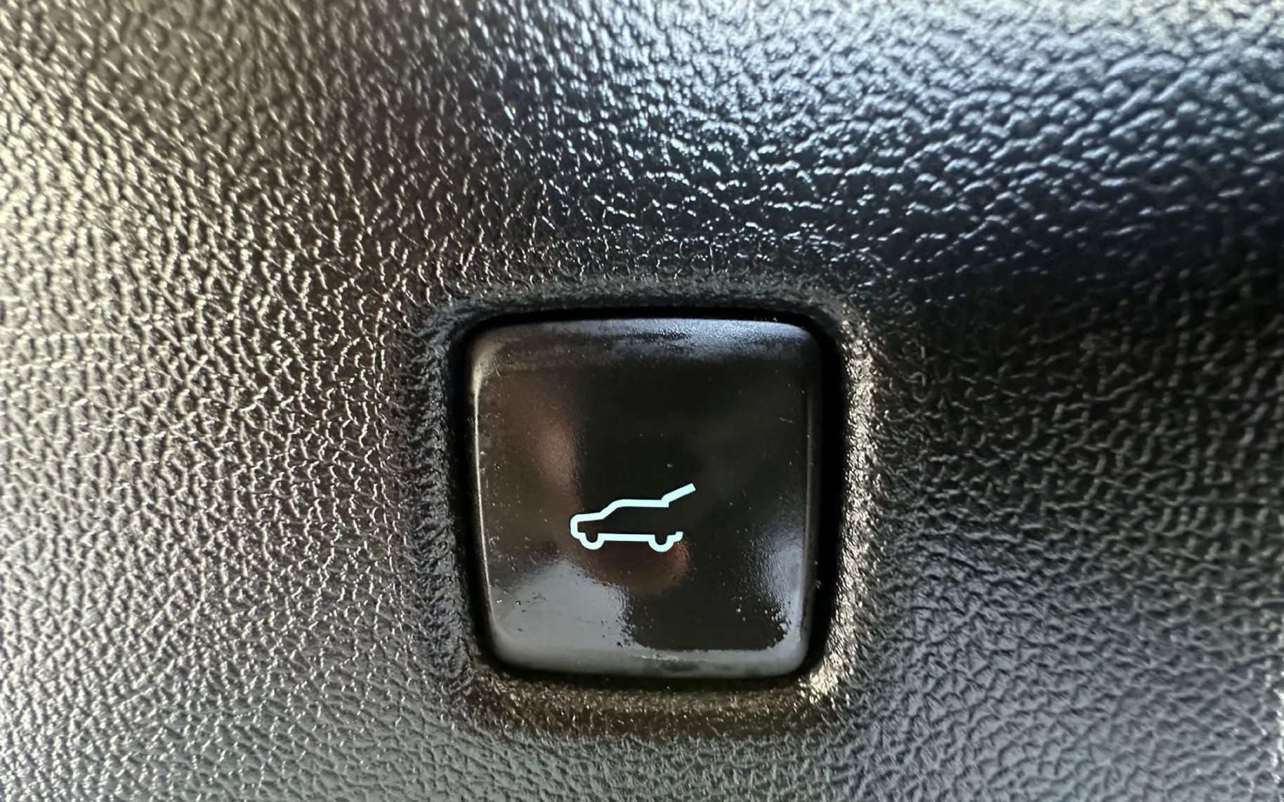 Zunanja slika - Ford Kuga - TitaniumX 2.0 EcoBlue 140kW.NEMŠKI+4ALU.KAMERA.4X4 - 19