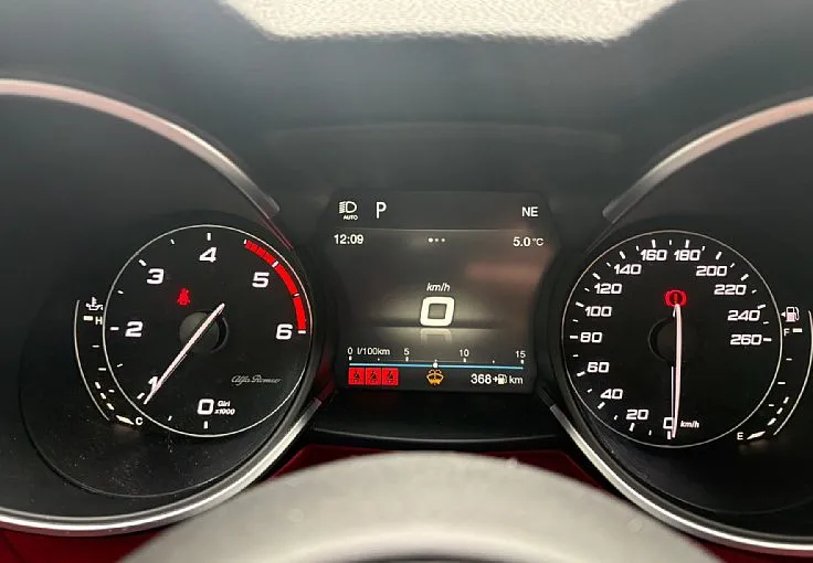 Zunanja slika - Alfa Romeo Stelvio - 2.2 Diesel 16v 210 AT8 Q4 Business - 7