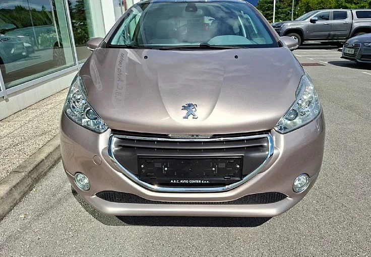 Zunanja slika - Peugeot 208 - 1.6 e-HDi Allure - 7