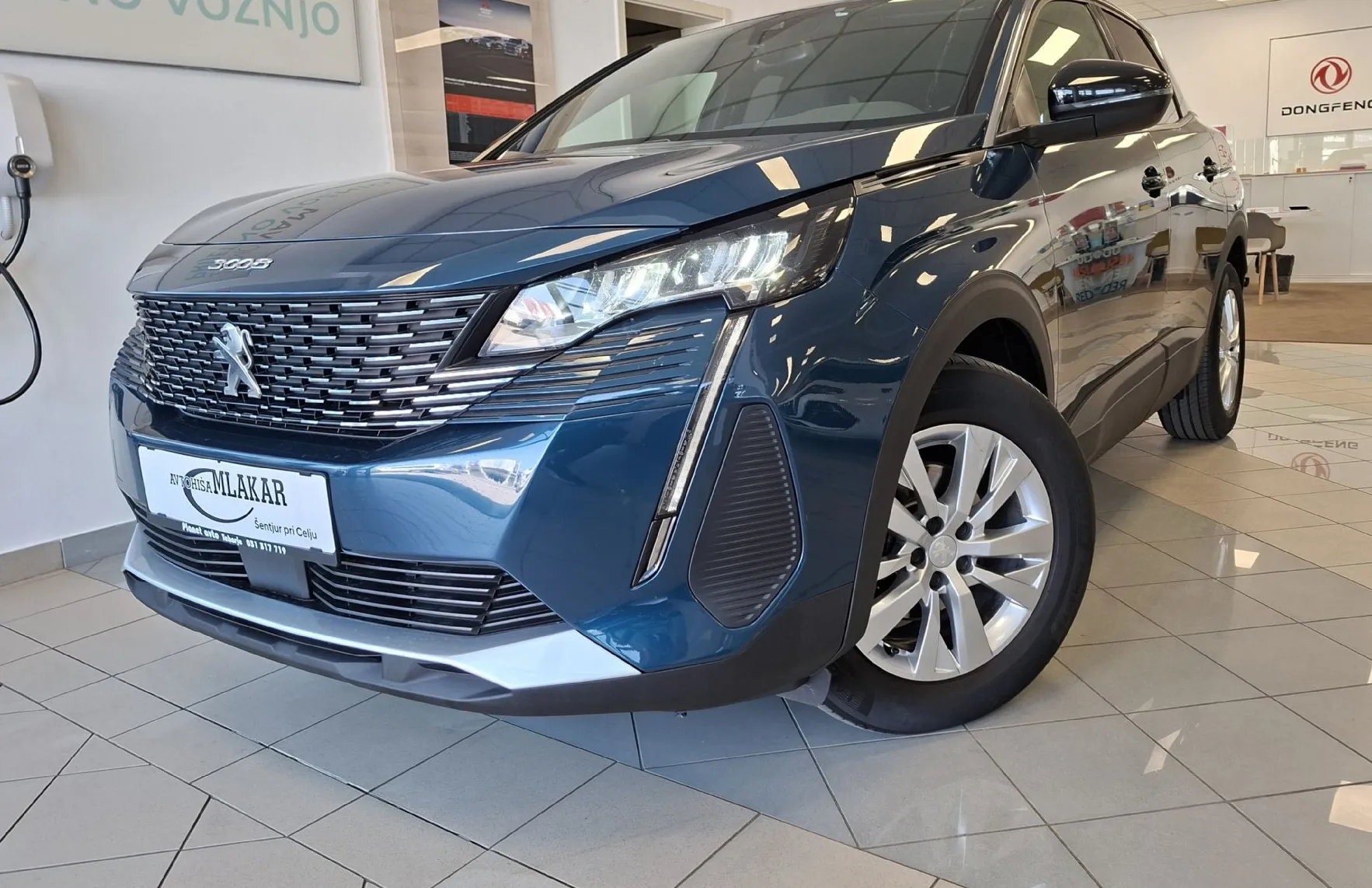 Zunanja slika - Peugeot 3008 - 1.2 PureTech 130 EAT8 Active Pack-FULL LED-NAVI- - 2