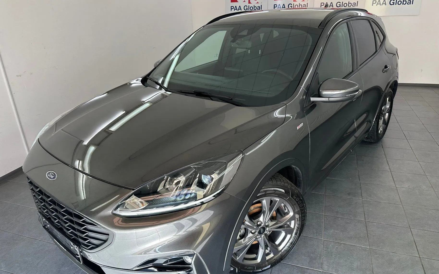 Zunanja slika - Ford Kuga - 1.5 EcoBlue ST-Line.KAMERA.NAVI.Športno podvozje - 1
