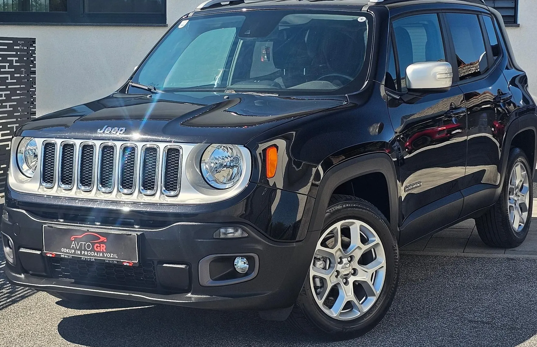 Zunanja slika - Jeep Renegade - AWD 2.0 MultiJet Limited Avt.-Le 99.000km- ODLIČEN - 1