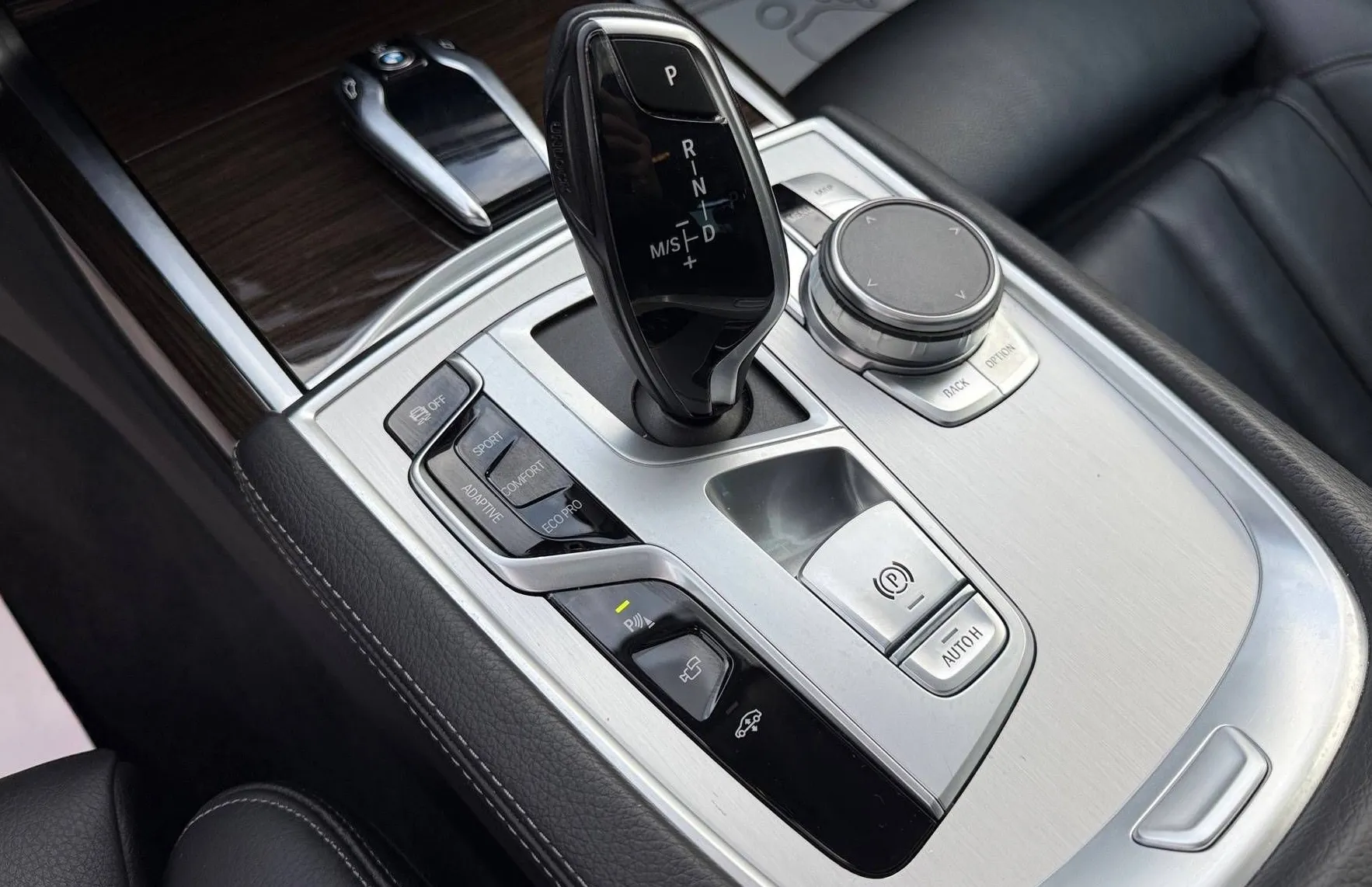 Zunanja slika - BMW Serija 7 - : 730d SPORT SOFT CLOSE 20 COL ZRAČNO PANO - 18